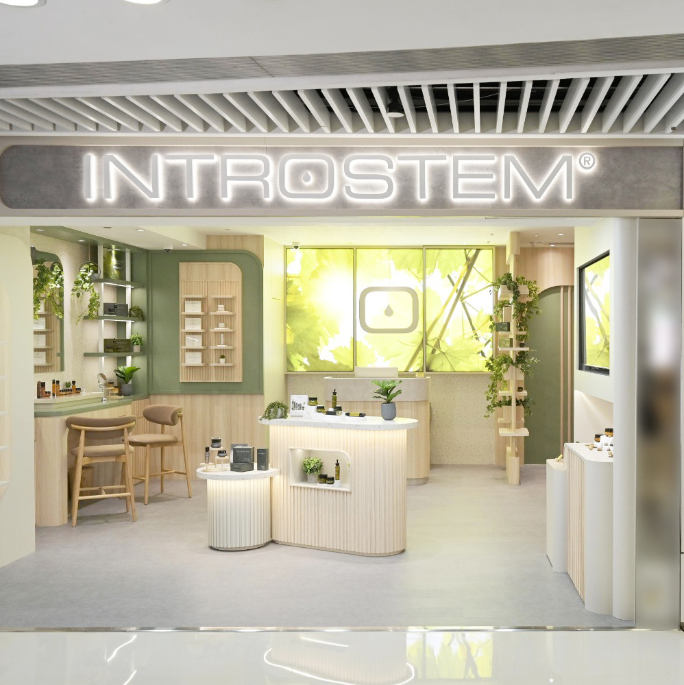 INTROSTEM store in Windsor House, Hong Kong